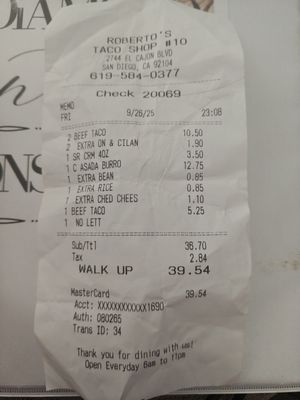 Roberto's Taco Shop by null