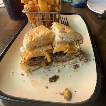 Lemonade house Grille - Butler Burger and fries - Specialty Food Near Me - Jonesboro, Arkansas Lemonade house Grille - Butler Burger and fries - Specialty Food Near Me - Jonesboro, Arkansas
