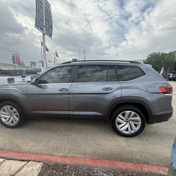 Gullo Ford of Conroe - Car Dealers Near Me - Conroe, Texas Gullo Ford of Conroe - Car Dealers Near Me - Conroe, Texas
