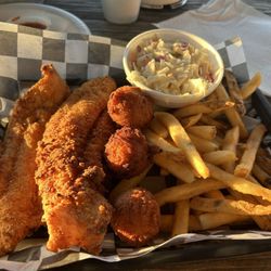 Pop's Raw Bar & Restaurant - Fried catfish dinner