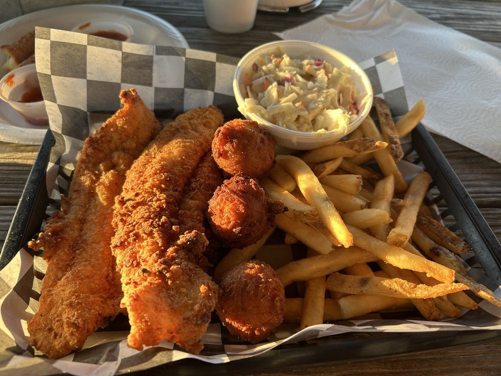 Pop's Raw Bar & Restaurant