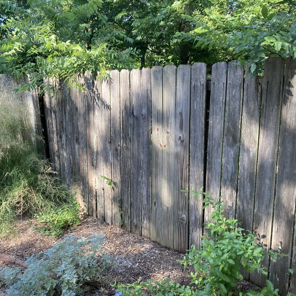 Samuel Decks & Fence - Old fence - Fences & Gates Near Me Samuel Decks & Fence - Old fence - Fences & Gates Near Me