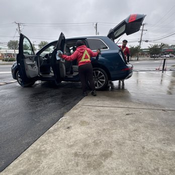 Flagship Carwash - All the grease on the tires are gone - Car Wash Near Me - Washington, DC, District of Columbia