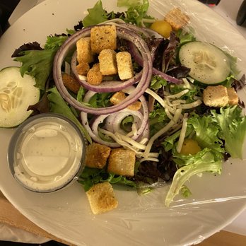 Prime 1079 - Garden salad - New American Near Me - Atlantic Beach, North Carolina