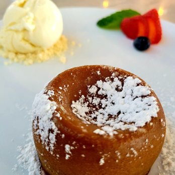 Cabanna - Volcan de Dulce de Leche! - Seafood Near Me - Tijuana, BCN