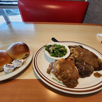 JR's Grill & Cafe - American Near Me - Pantego, Texas