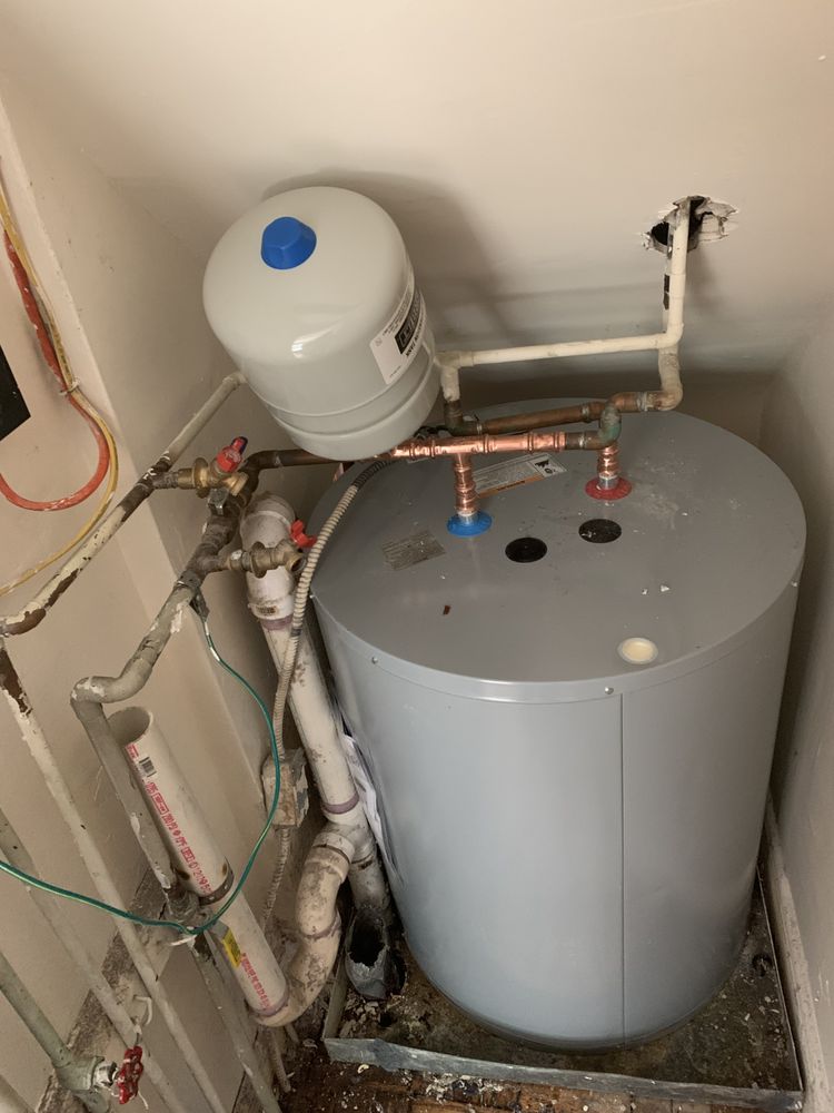 Slide of Odemz Plumbing