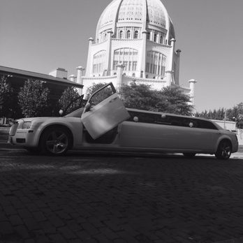 6 Star Limo - Book your next wedding or quinceañera with 6 star limo - Limos Near Me - Gurnee, Illinois