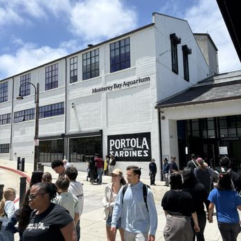 Monterey Bay Aquarium - Exterior - Aquariums Near Me - Monterey, California