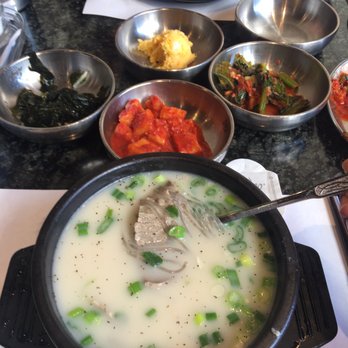 Tang 190 - 1/24/20 (fri): Beef Shank Soup (Seolleongtang). Soooo good! Season it urself! - Korean Near Me - Irvine, California Tang 190 - 1/24/20 (fri): Beef Shank Soup (Seolleongtang). Soooo good! Season it urself! - Korean Near Me - Irvine, California