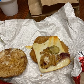 Wendy's - Umm where is the bacon slices and onions? - Burgers Near Me - Clinton, Utah