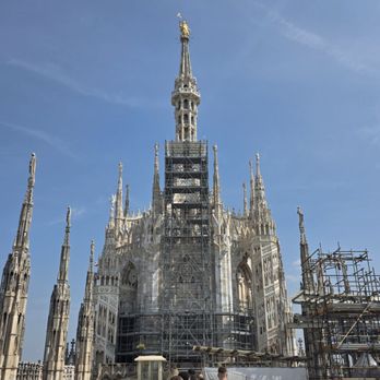 Piazza del Duomo - Public Plazas Near Me - Milan, Michigan