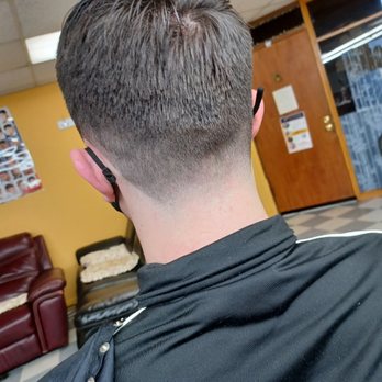 J7 Barber Shop - Medium-sized. - Barbers Near Me - Tacoma, Washington J7 Barber Shop - Medium-sized. - Barbers Near Me - Tacoma, Washington
