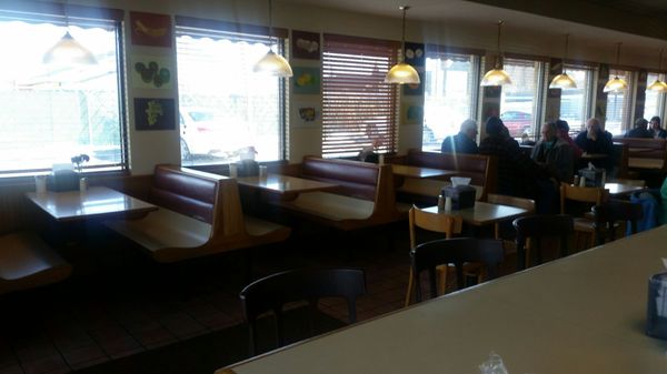 Light's Coffee Shop and Pizza by null