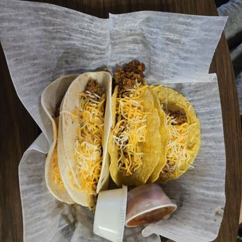 Big Al's Green's and Grille - Hard and soft tacos - Seafood Near Me - Newport, Michigan Big Al's Green's and Grille - Hard and soft tacos - Seafood Near Me - Newport, Michigan