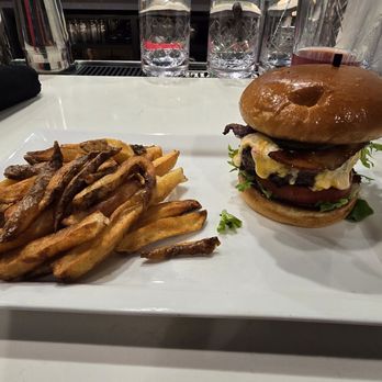 The Iron Oaks - Delish Iron Oaks burger - Tapas/Small Plates Near Me - Raleigh, North Carolina The Iron Oaks - Delish Iron Oaks burger - Tapas/Small Plates Near Me - Raleigh, North Carolina