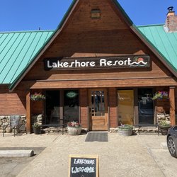 Lakeshore Resort - Lakeshore Resort entrance