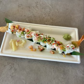 3 Monkeys Street Bar & Kitchen - Summer Shrimp roll! Highly recommend! - Asian Fusion Near Me - Harwich, Massachusetts 3 Monkeys Street Bar & Kitchen - Summer Shrimp roll! Highly recommend! - Asian Fusion Near Me - Harwich, Massachusetts