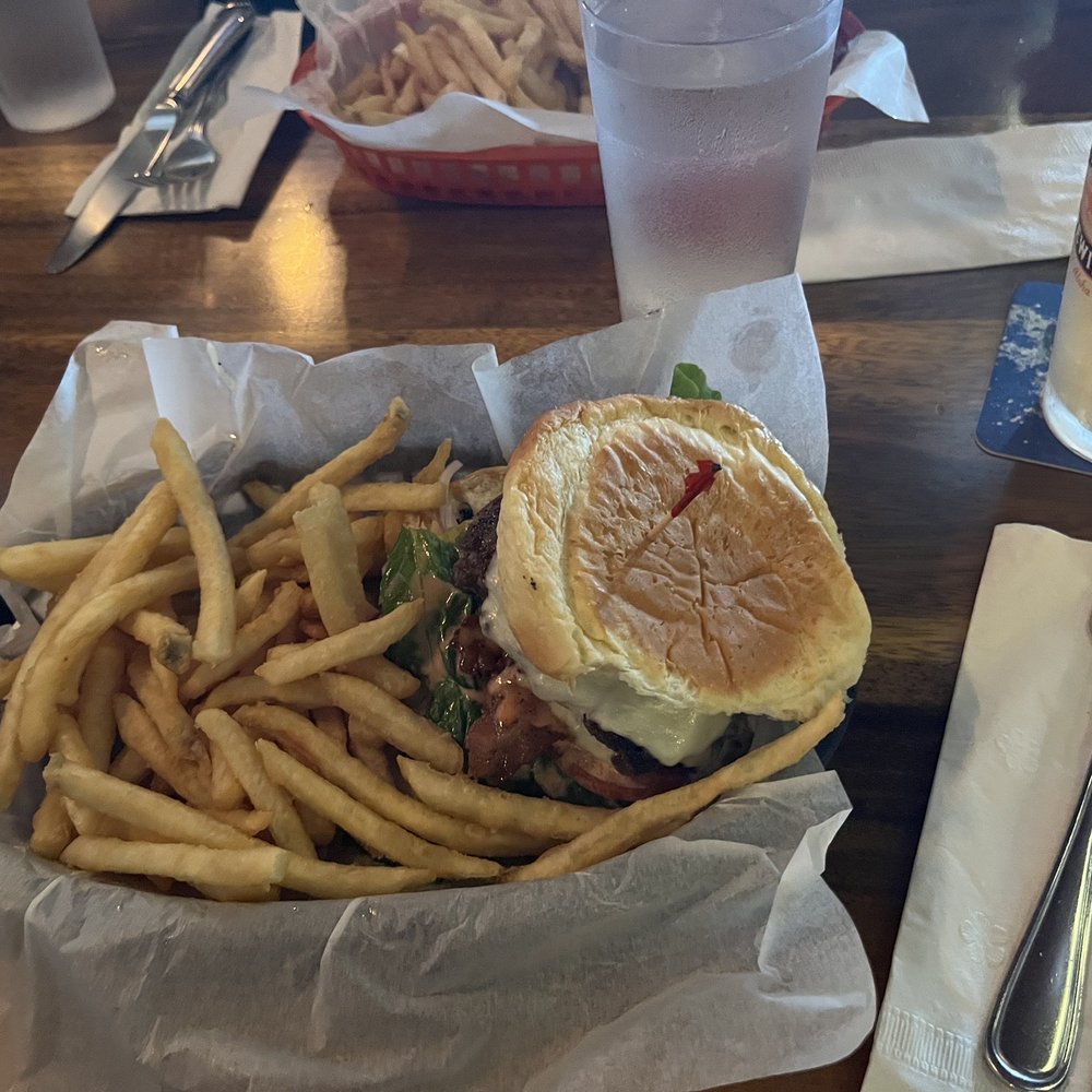 Hilo Burger Joint - Big island burger - Burgers Near Me - Hilo, Hawaii Hilo Burger Joint - Big island burger - Burgers Near Me - Hilo, Hawaii