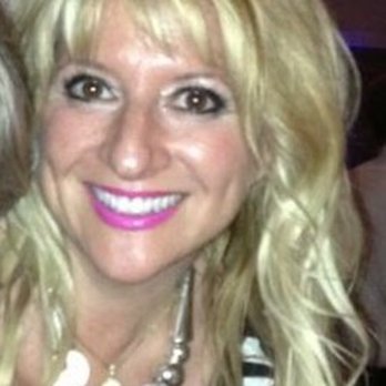 Arsova Salon - Anita Arsova highlights - Hair Salons Near Me - Chicago, Illinois
