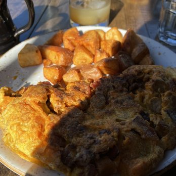 Le Papagayo - Breakfast & Brunch Near Me - Encinitas, California