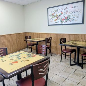 Cantonese Gourmet East - Dining area - Chinese Near Me - Flint, Michigan Cantonese Gourmet East - Dining area - Chinese Near Me - Flint, Michigan