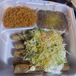 Taquitos no guac