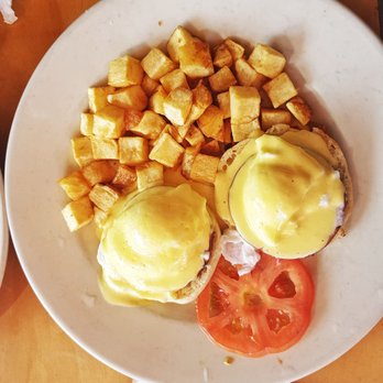 Bea Bea's - Egg's Benedict - Coffee & Tea Near Me - Burbank, California Bea Bea's - Egg's Benedict - Coffee & Tea Near Me - Burbank, California