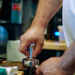 Druthers Sutter Park - Making coffee