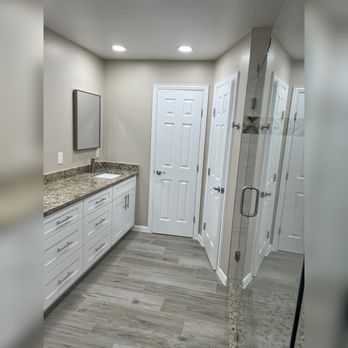 Miguel Robles Remodeling - Bathroom remodeling - Handyman Near Me
