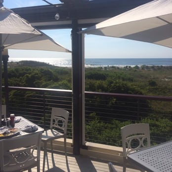 Tiki Bar at ICONA Windrift - Lunch view. - Hotels Near Me - Avalon, New Jersey