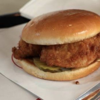 Chick-fil-A - Chick-fil-A- Chicken Sandwich - Fast Food Near Me - Brookfield, Wisconsin
