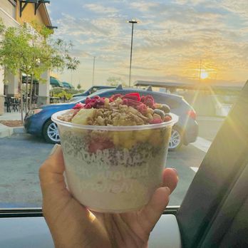 Everbowl - Medium Whatever bowl with blue majik and coco love! - Acai Bowls Near Me - Murrieta, California