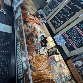 Seattle Fish Guys - Seafood Markets Near Me - Seattle, Washington