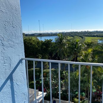 Stadium Hotel - Balcony view - Hotels Near Me - Miami Gardens, Florida Stadium Hotel - Balcony view - Hotels Near Me - Miami Gardens, Florida