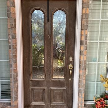 Sturdy Doors Refinishing - Old door vs refinished door - Refinishing Services Near Me