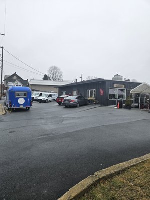 Stoll and Wolfe Distillery by null