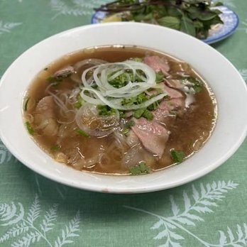 Pho Nguyenn  Restaurant - Medium P5 - Vietnamese Near Me - Lincoln, Nebraska
