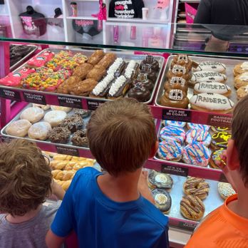 Pinkbox Doughnuts - Donuts Near Me - St. George, Utah Pinkbox Doughnuts - Donuts Near Me - St. George, Utah
