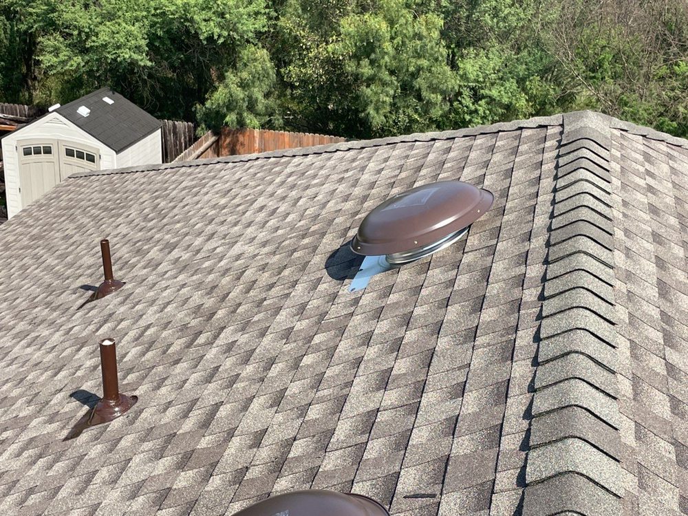 Slide of Daveo’s Roofing