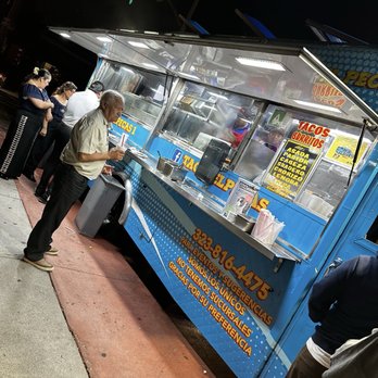 Tacos El Pecas - Menu and phone number on the truck - Food Trucks Near Me - Los Angeles, California