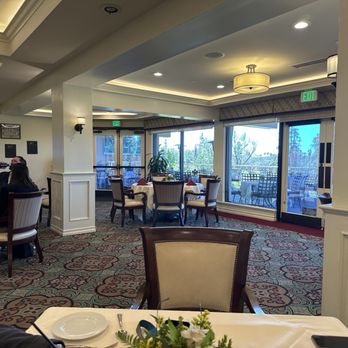 Glendora Country Club - Dining Room - Venues & Event Spaces Near Me - Glendora, California