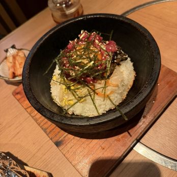 和牛燒肉‧純 - Crispy rice bowl - Barbeque Near Me - Hong Kong, HK