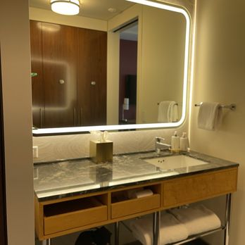 Viceroy Chicago - Hotels Near Me - Chicago, Illinois