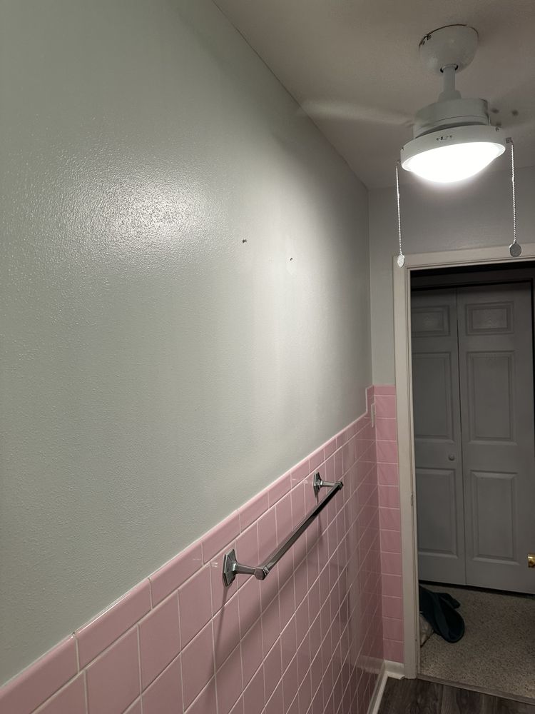 Slide of D’s Handyman Service