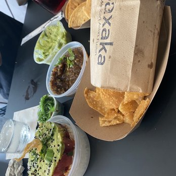Oaxaka - Tuna Nachos, Guacamole - 4 oz, Roasted Tomato Salsa (mild) - 2 oz, Chips - large - Mexican Near Me - Hollywood, Florida Oaxaka - Tuna Nachos, Guacamole - 4 oz, Roasted Tomato Salsa (mild) - 2 oz, Chips - large - Mexican Near Me - Hollywood, Florida