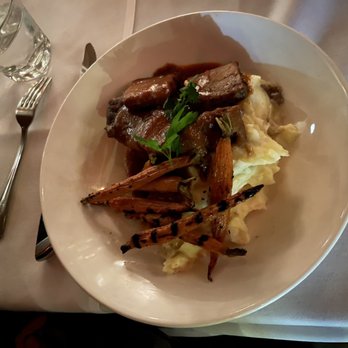 BLVD Kitchen & Bar - Braised short ribs - American Near Me - Minnetonka, Minnesota BLVD Kitchen & Bar - Braised short ribs - American Near Me - Minnetonka, Minnesota