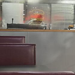 Karl's Famous Burgers - Mohammad doing his thing.