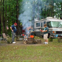 Pride Valley Campgrounds - Family time