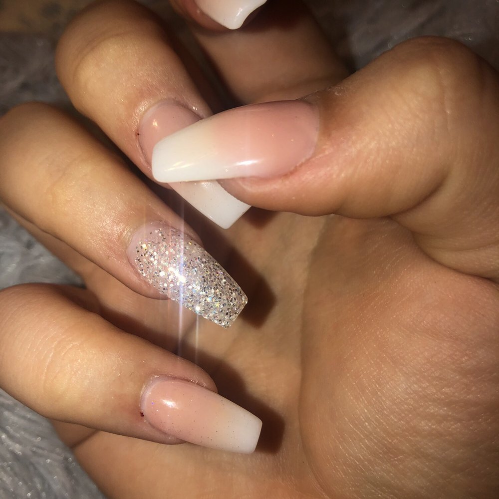Spa Nails - Ombré nails - Nail Salons Near Me - Downey, California